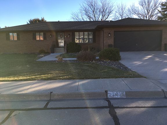 2nd image of 2473 Deaver Dr