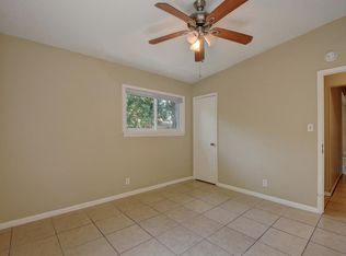1210 Fairbanks Dr #B, Austin, TX 78752