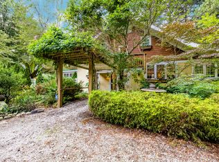 5674 Kaiser Rd, Three Oaks, MI 49125