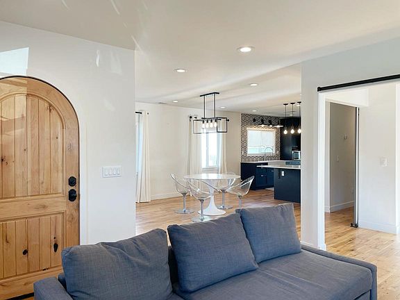 5th image of 1616 Linda Rosa Ave