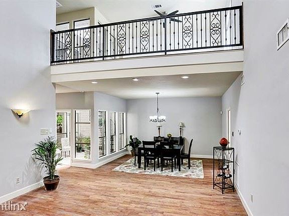 002_Building Photo - 153 Sage Rd