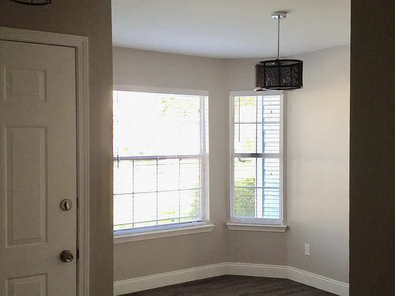 8180 Dunbarton Ct #8180 — Photo 2