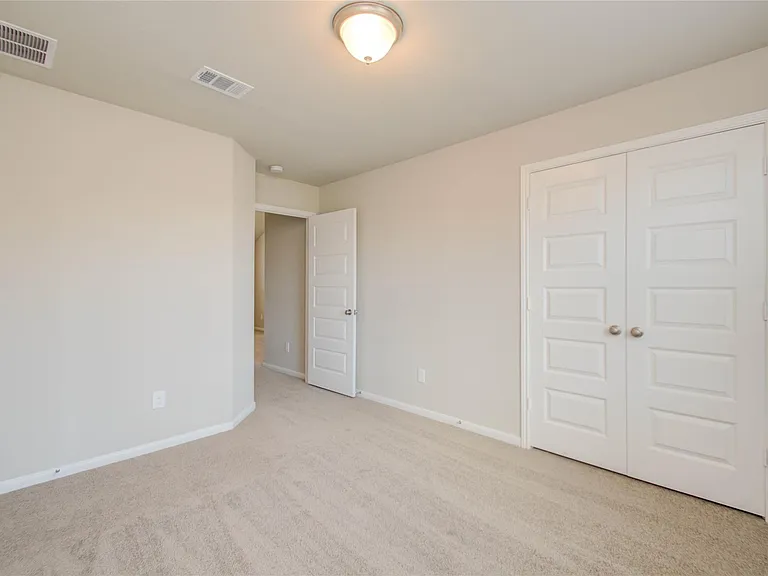 8403 Baywatch Cir — Photo 32