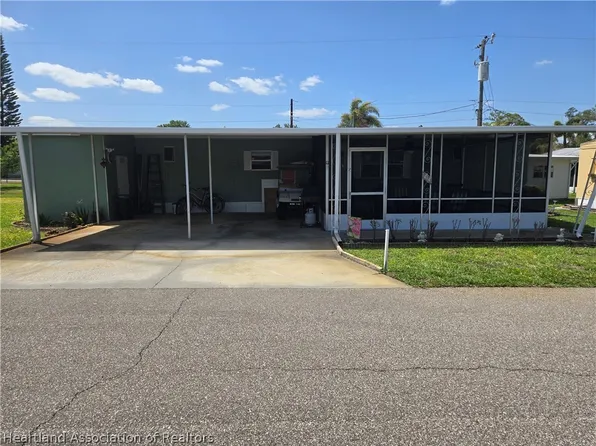 55 Pine Aire Cir, Lake Placid, FL 33852