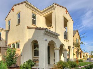 1599 Bonanza Ln, Folsom, CA 95630