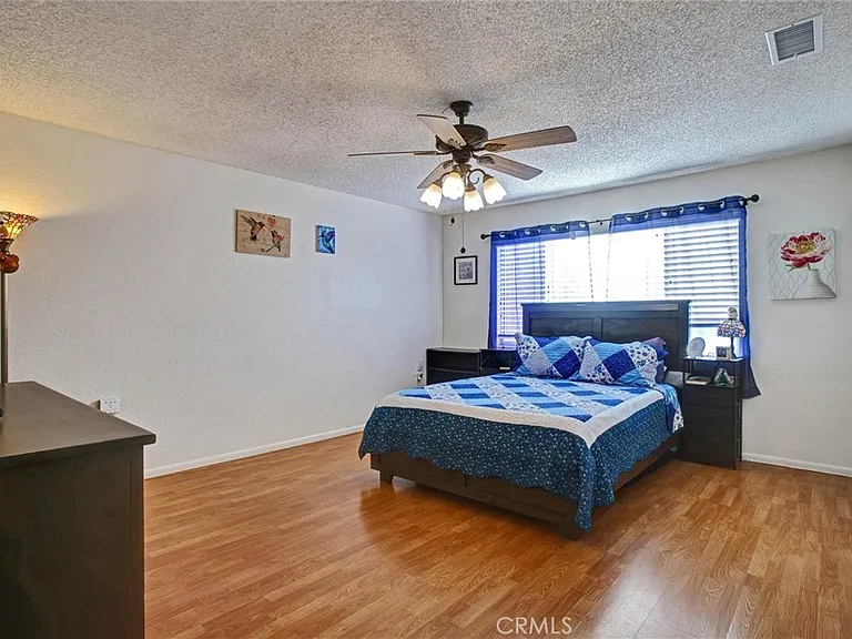 985 Sunrise St — Photo 6