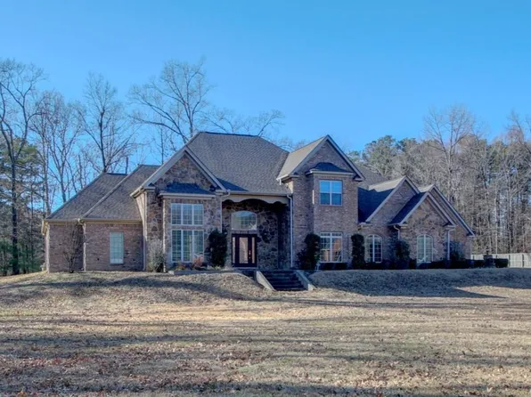 2400 Foxborough Cv, Pine Bluff, AR 71603