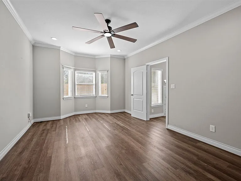 14603 Sanour Dr — Photo 18