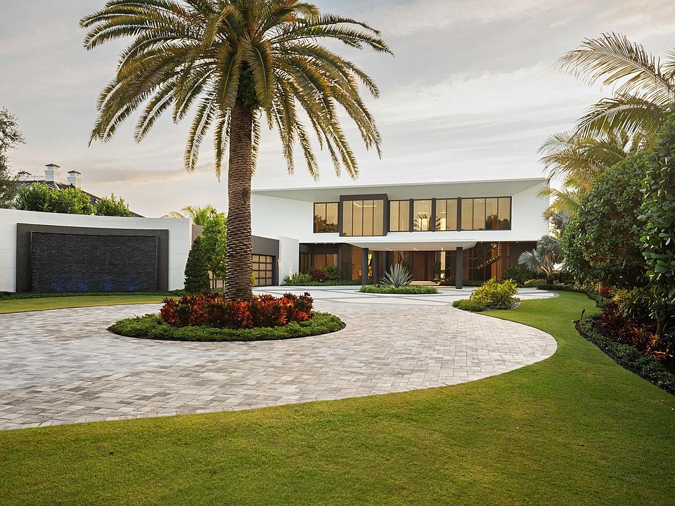 1st image of 5211 Pennock Point Road