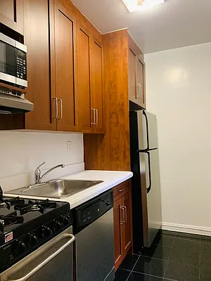 Rented by Corcoran | media 12