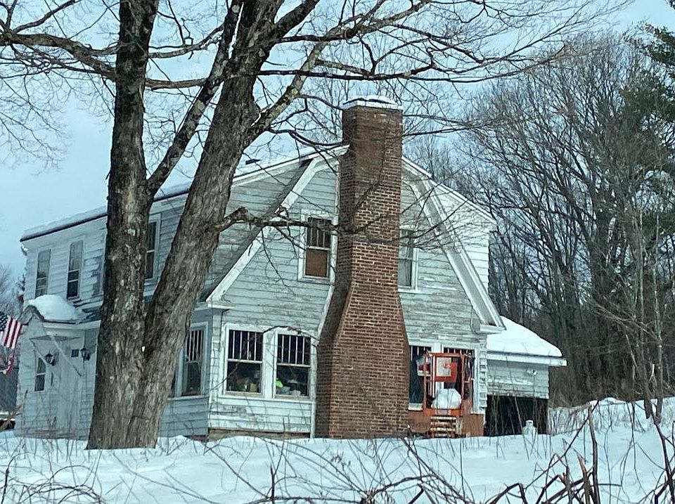 2nd image of 604 Salisbury Rd