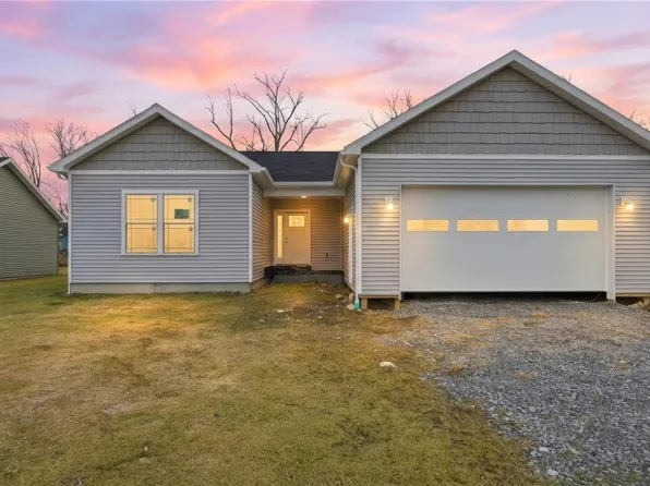 2008 Maes Lndg, Canandaigua Town, NY 14424