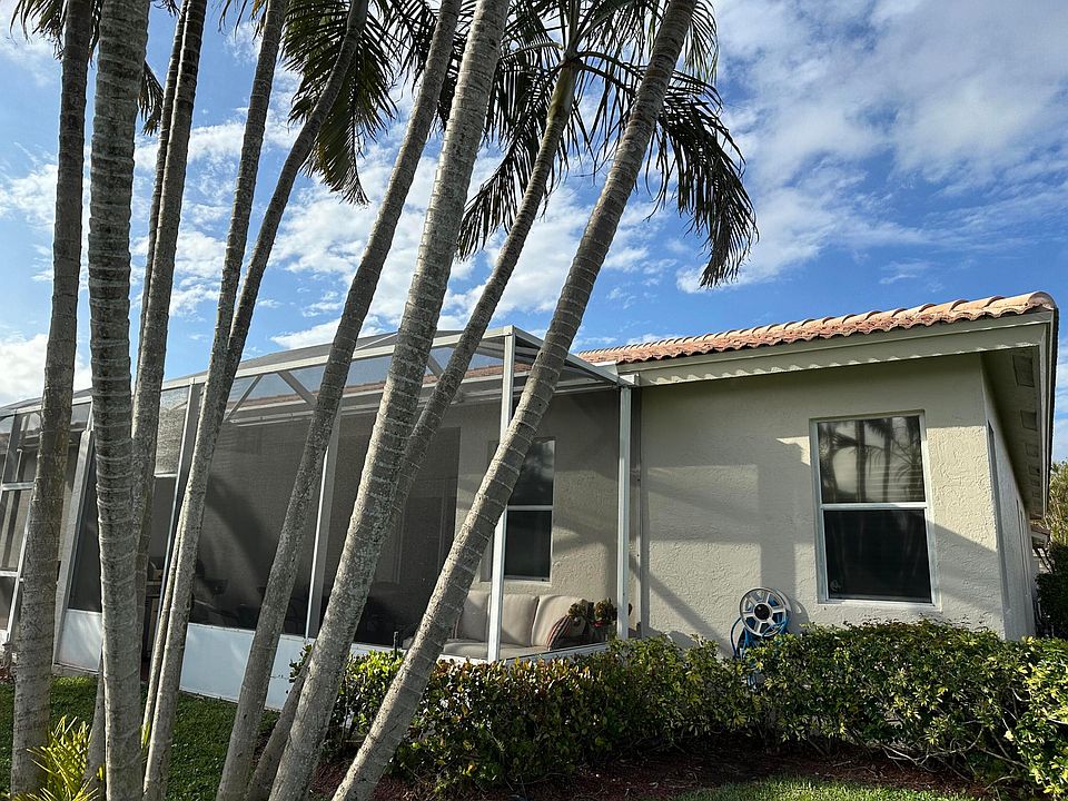 2nd image of 5678 Emerald Cay Terrace