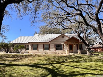 243 Hayden, Pleasanton, TX, 78064