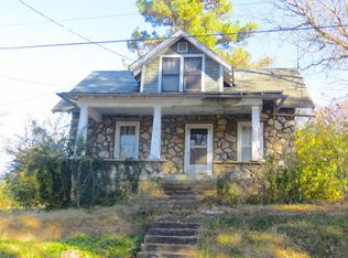 450 S 3rd St, Mammoth Spring, AR 72554