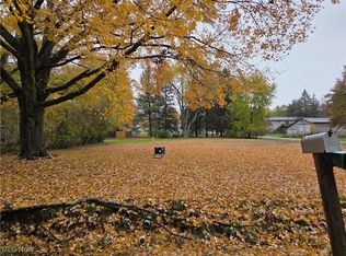 4234 Watkins Rd, Barberton, OH 44203