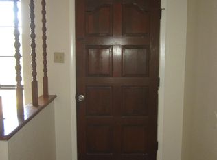 410 N Resler Dr, El Paso, TX 79912