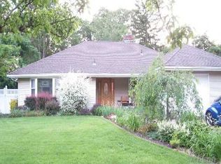 43 Oakfield Ave, Freeport, NY 11520