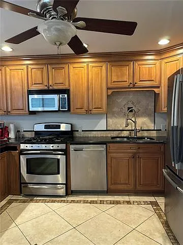 1225 Trudeau Dr — Photo 6