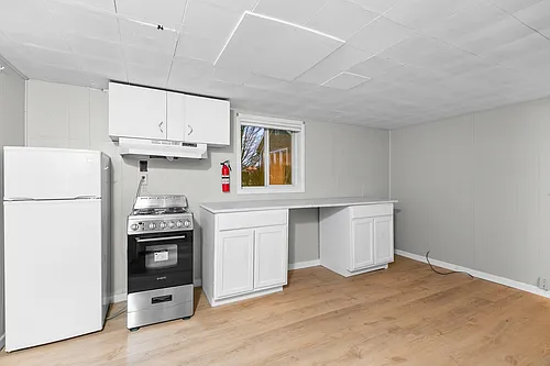 510 Clark St #C Photo 1