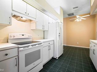 2319R Baywater Rd, Tavares, FL 32778