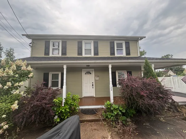 (undisclosed Address), Matamoras, PA 18336