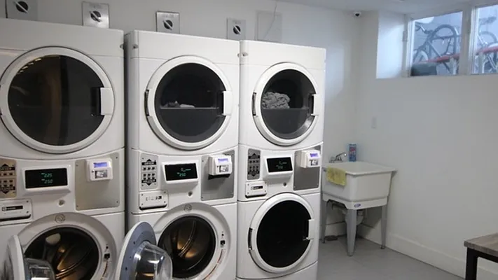 Rented by Nooklyn NYC LLC | media 28