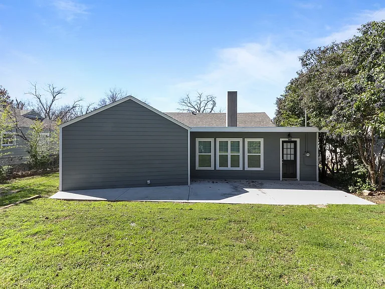 3557 Winston Rd — Photo 25