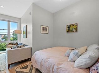 421 W Broadway #202, Boston, MA 02127