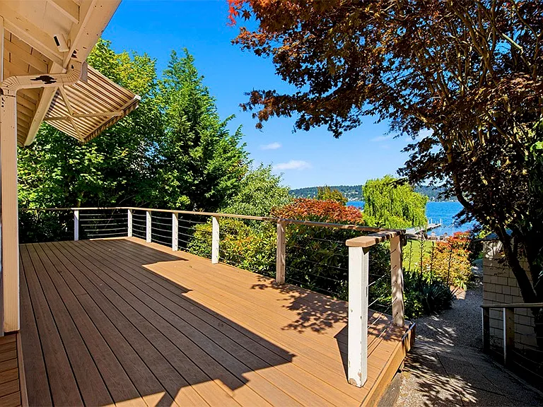 3252 W Lake Sammamish Pkwy SE — Photo 2