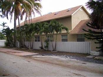 2nd image of 701 S Ocean Blvd