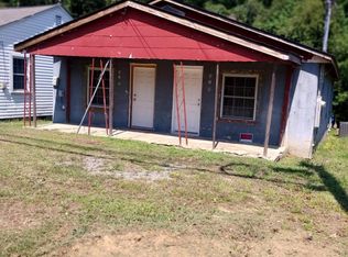610612 610/612 S 2nd St, Pinetops, NC 27864