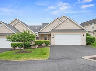 144 Westminster Dr, Pittsburgh, PA 15229