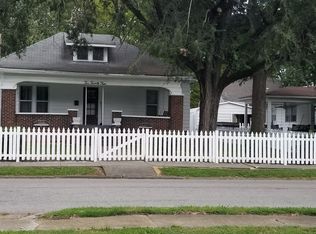 224 S Division St, Du Quoin, IL 62832
