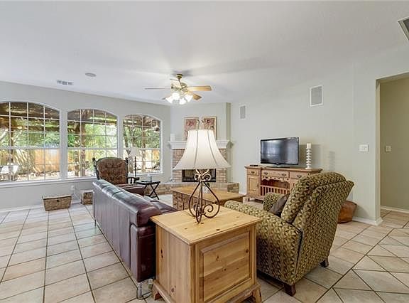4th image of 5404 Magdelena Dr