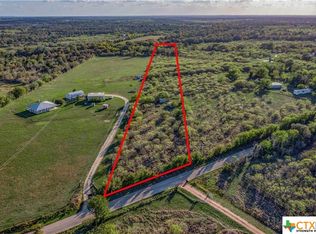 1316 Track Rd, Red Rock, TX 78662