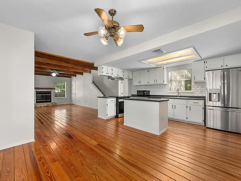 15002 Mettle Dr — Photo 10