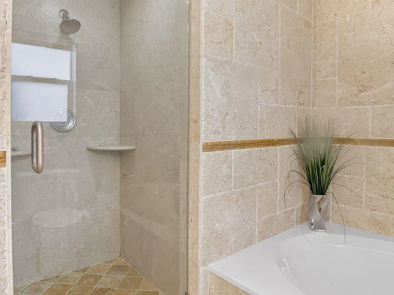 10305 Crosswind Rd — Photo 23