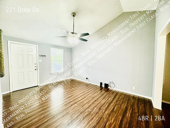 3rd image of 221 Dinn Dr