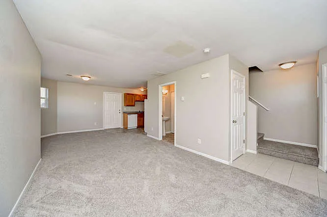 3380 Saratoga St #F — Photo 4