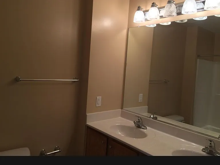 138 Park Place Dr — Photo 9