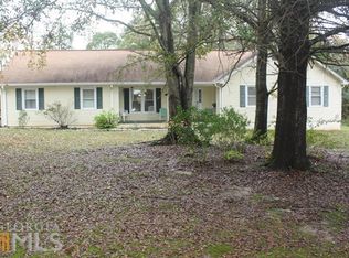 927 Shady Ln, Toccoa, GA 30577