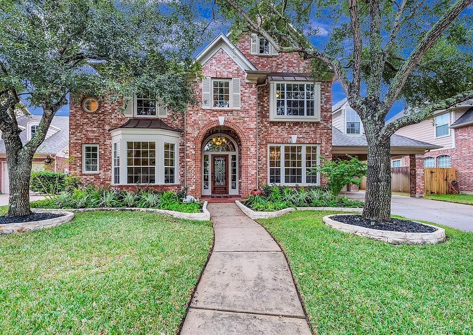 1st image of 4618 Gladesdale Park Ln