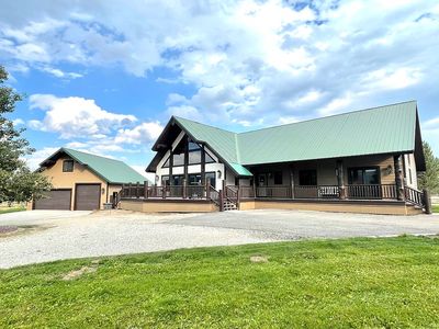 250 Mountain Vista Dr, West Yellowstone, MT, 59758