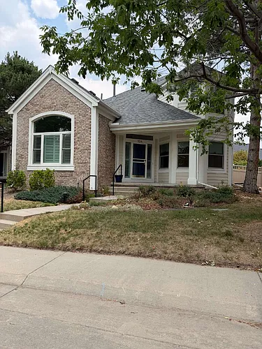 1011 S Valentia St #104 Photo 1 1011 S Valentia St #104 Photo 1