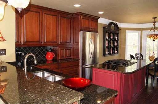 5th image of 3246 Winterberry Cir