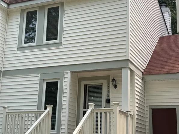 1518 Old Lyme Ln, Midlothian, VA 23114