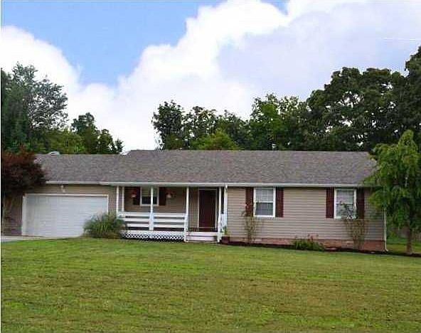 1st image of 6913 Pine Haven Dr