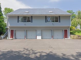 12 Beach St, Bethel, CT 06801