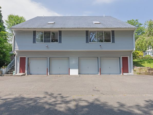12 Beach St
